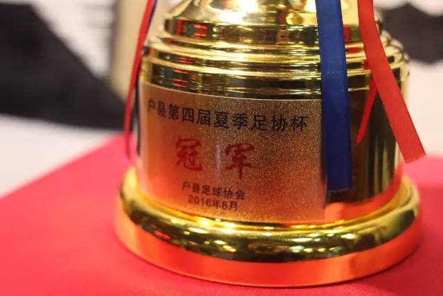 一场热身赛炸出未来答案？王俊杰+徐昕，中国男篮终于有盼头了